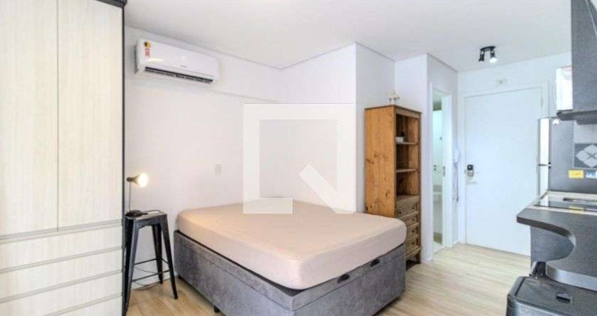 Kitnet / Stúdio para Aluguel - Consolação, 1 Quarto,  24 m² - São Paulo