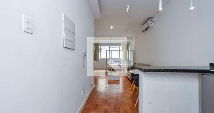 Kitnet / Stúdio para Aluguel - Santa Cecília, 1 Quarto,  47 m² - São Paulo