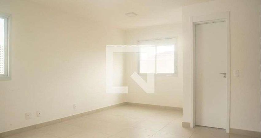 Kitnet / Stúdio para Aluguel - Chácara Inglesa, 1 Quarto,  30 m² - São Paulo