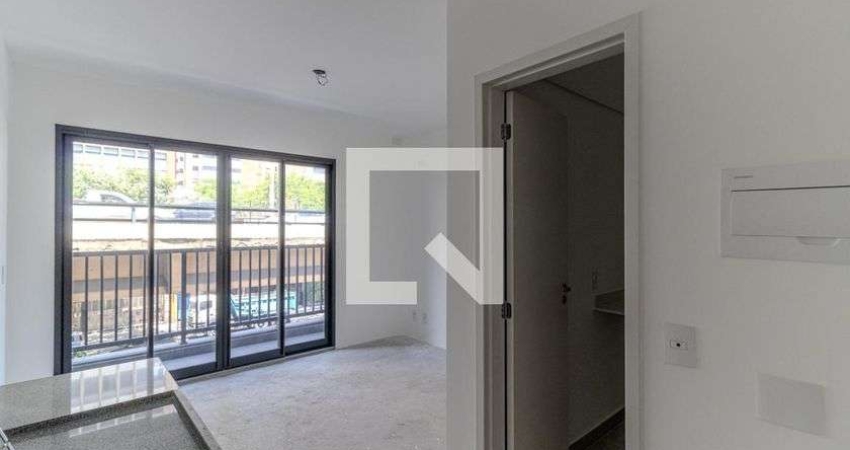 Kitnet / Stúdio para Aluguel - Santa Cecília, 1 Quarto,  22 m² - São Paulo