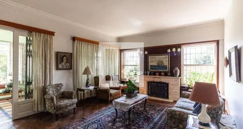 Casa para Aluguel - Pacaembu, 6 Quartos,  475 m² - São Paulo