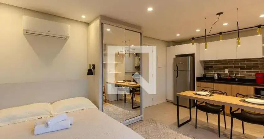 Kitnet / Stúdio para Aluguel - Cidade Baixa, 1 Quarto,  40 m² - Porto Alegre