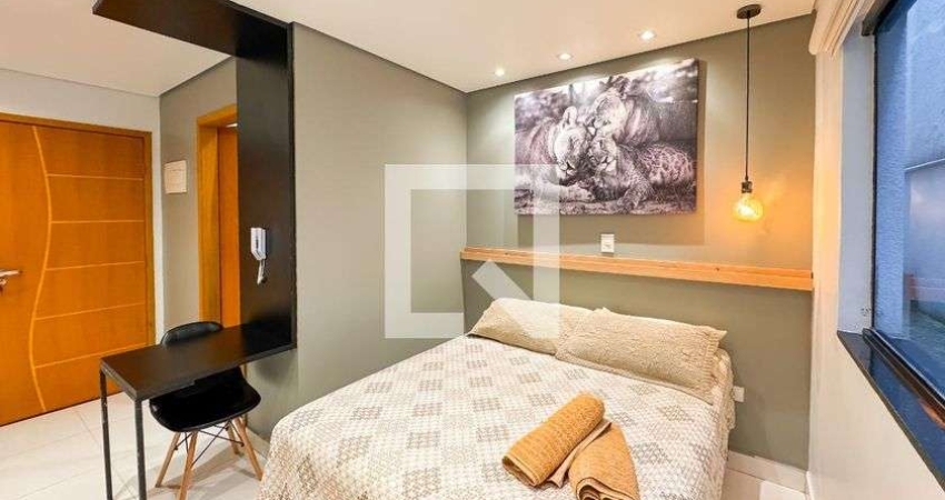 Kitnet / Stúdio para Aluguel - Liberdade, 1 Quarto,  20 m² - São Paulo