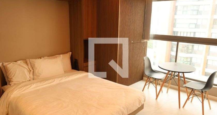 Kitnet / Stúdio para Aluguel - Moema, 1 Quarto,  25 m² - São Paulo
