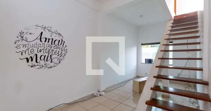 Casa para Aluguel - Alto Caiçaras, 2 Quartos,  100 m² - Belo Horizonte