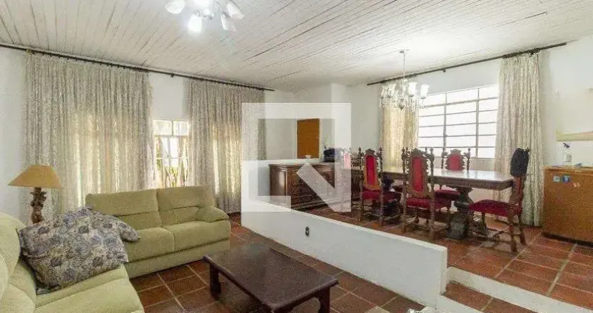 Casa para Aluguel - Vila Mariana, 3 Quartos,  180 m² - São Paulo
