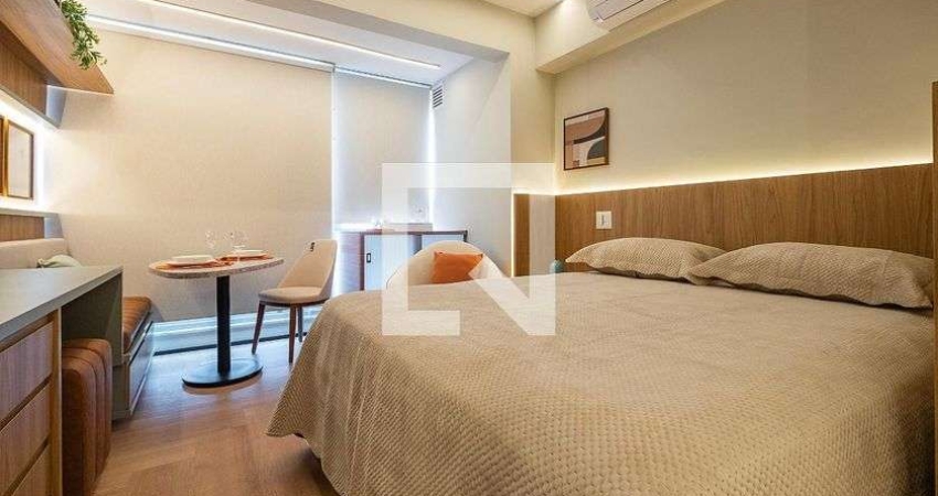 Kitnet / Stúdio para Aluguel - Vila Madalena, 1 Quarto,  25 m² - São Paulo