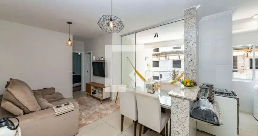 Apartamento para Aluguel - João Pinheiro, 2 Quartos,  55 m² - Belo Horizonte