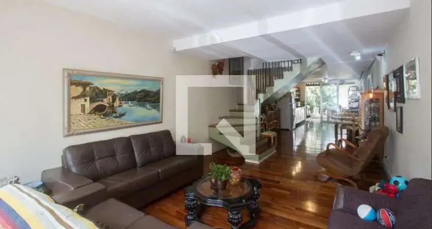 Casa para Aluguel - Santo Amaro , 3 Quartos,  180 m² - São Paulo