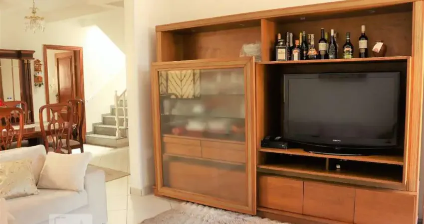 Casa para Aluguel - Vila Mariana, 4 Quartos,  212 m² - São Paulo