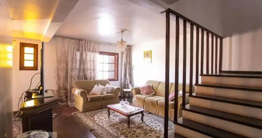 Casa para Aluguel - Cavalhada, 4 Quartos,  150 m² - Porto Alegre
