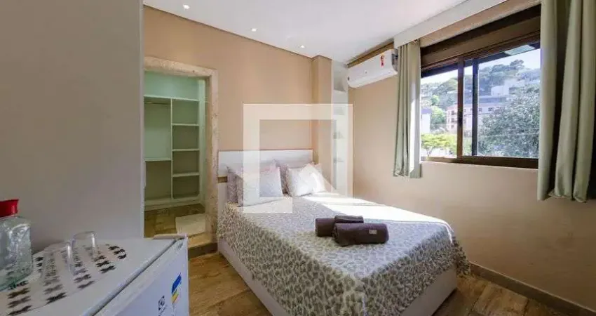 Kitnet / Stúdio para Aluguel - Minas Brasil, 1 Quarto,  28 m² - Belo Horizonte