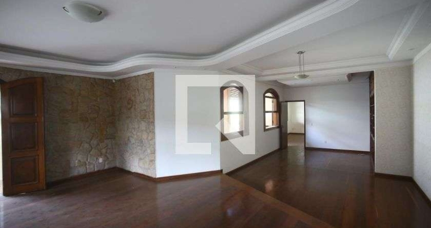 Casa para Aluguel - Barreiro, 4 Quartos,  720 m² - Belo Horizonte