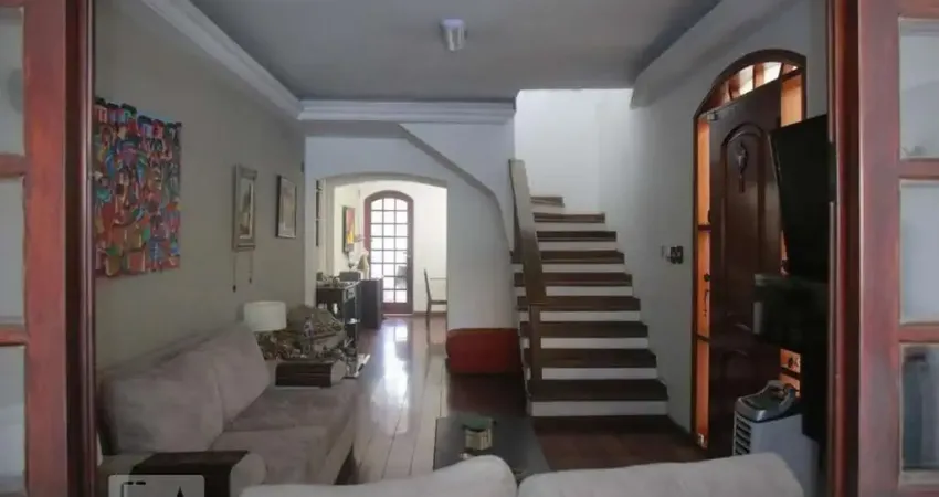 Casa para Aluguel - Vila Sônia, 3 Quartos,  137 m² - São Paulo