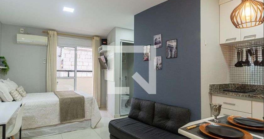 Kitnet / Stúdio para Aluguel - Consolação, 1 Quarto,  27 m² - São Paulo