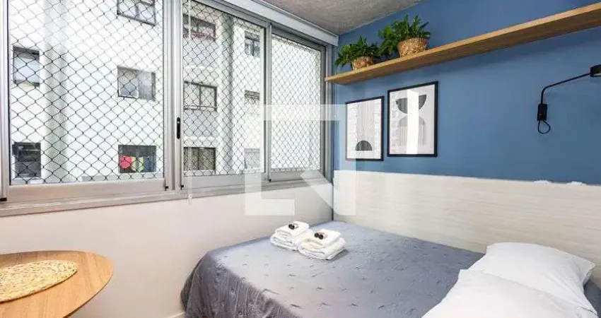 Kitnet / Stúdio para Aluguel - Consolação, 1 Quarto,  16 m² - São Paulo
