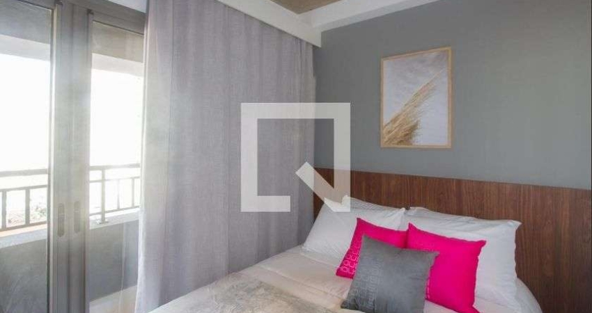 Kitnet / Stúdio para Aluguel - Chácara Santo Antonio, 1 Quarto,  24 m² - São Paulo