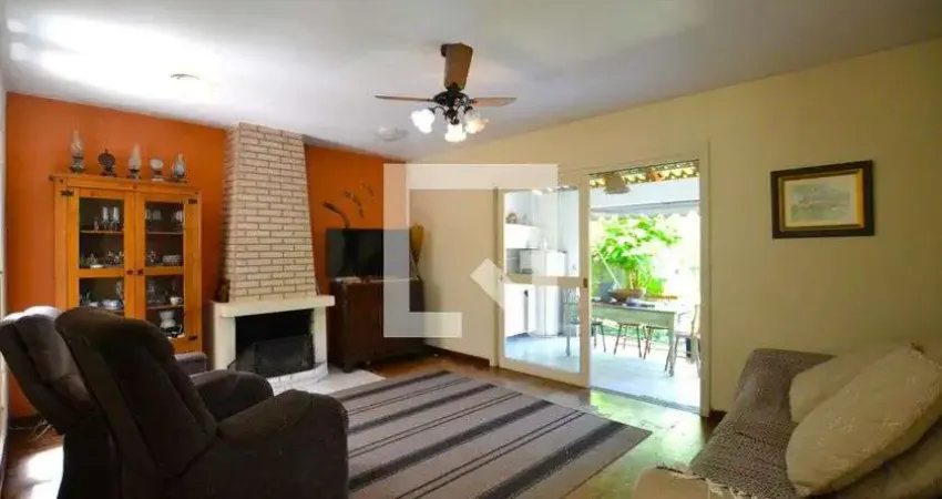 Casa para Aluguel - Jardim Botânico, 4 Quartos,  290 m² - Porto Alegre