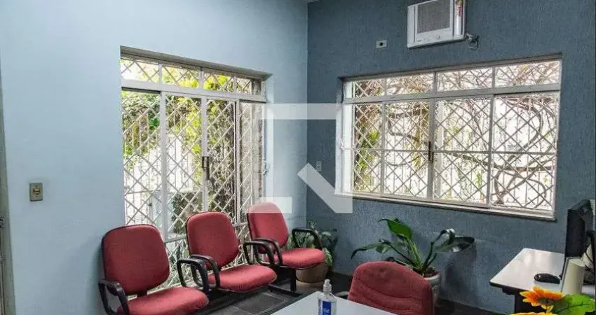 Casa para Aluguel - Vila Mariana, 8 Quartos,  240 m² - São Paulo