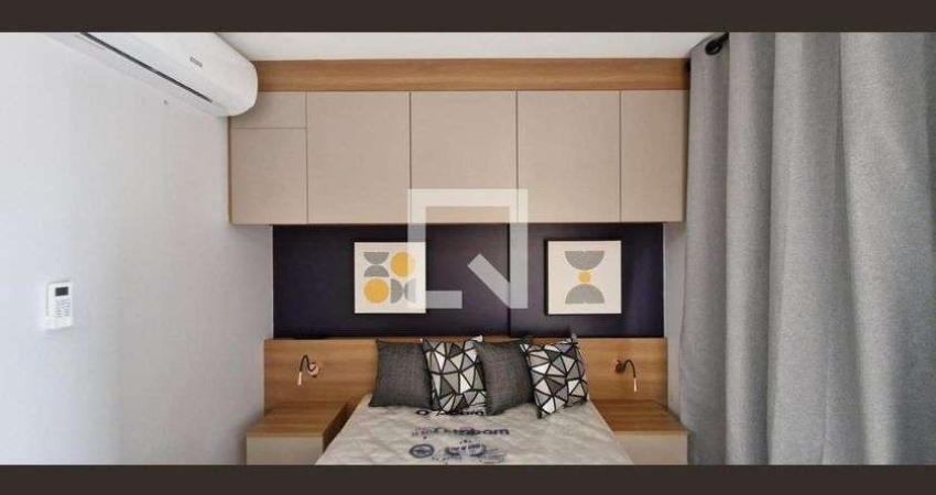 Kitnet / Stúdio para Aluguel - Vila Pompéia, 1 Quarto,  27 m² - São Paulo