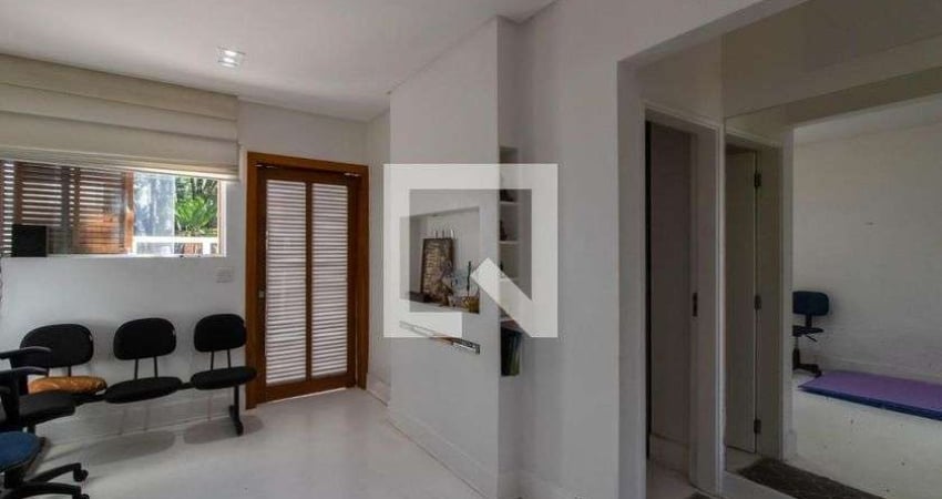 Casa para Aluguel - Vila Augusta, 2 Quartos,  174 m² - Guarulhos