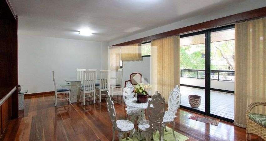 Apartamento para Aluguel - Jardim Oceânico, 3 Quartos,  142 m² - Rio de Janeiro