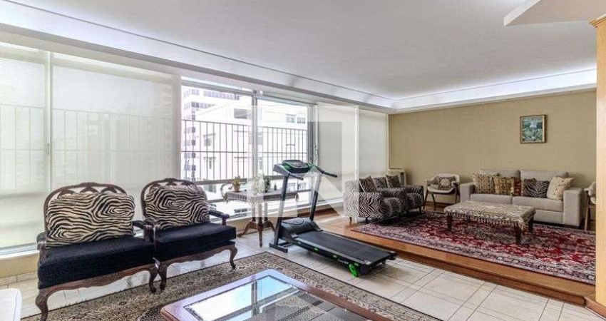 Apartamento para Aluguel - Santa Cecília, 3 Quartos,  277 m² - São Paulo