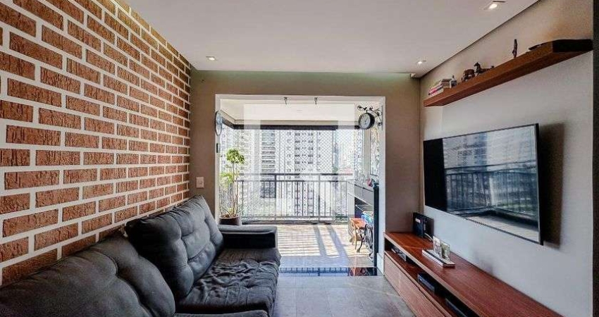 Apartamento para Aluguel - Mooca, 2 Quartos,  69 m² - São Paulo