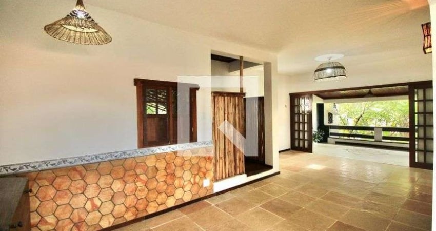 Casa para Aluguel - Pituba, 2 Quartos,  120 m² - Salvador