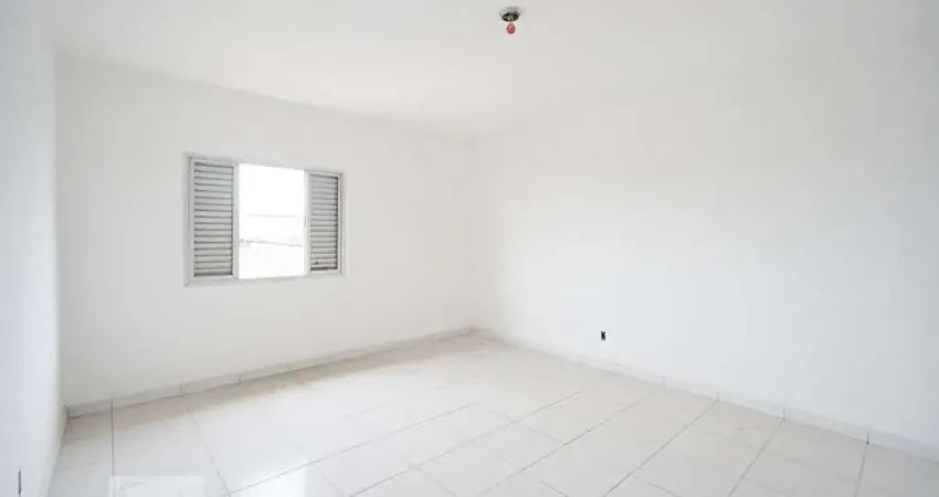 Casa para Aluguel - Sapopemba, 7 Quartos,  250 m² - São Paulo