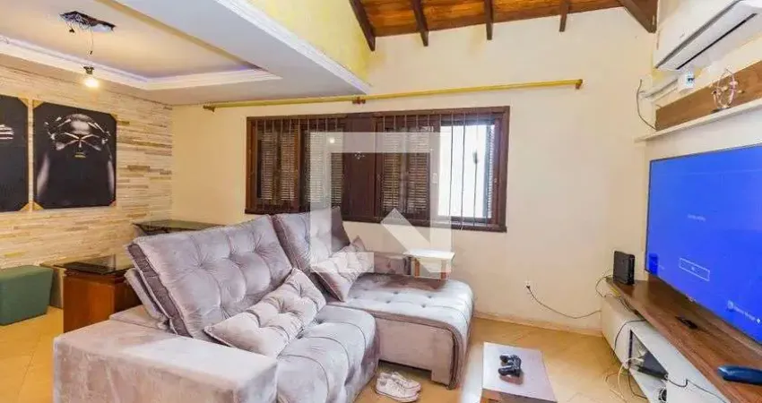 Casa para Aluguel - Sarandi, 3 Quartos,  280 m² - Porto Alegre