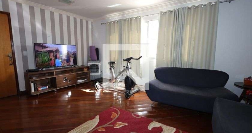 Apartamento para Aluguel - Setor Bueno, 2 Quartos,  125 m² - Goiânia