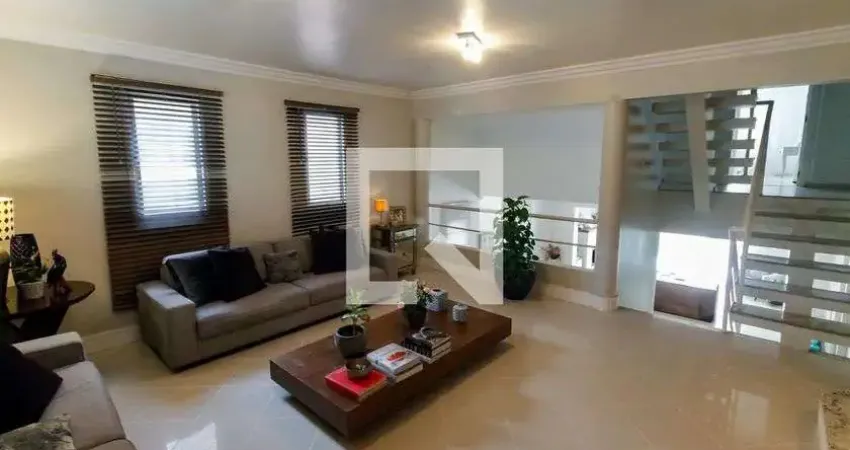 Casa para Aluguel - Morumbi, 5 Quartos,  300 m² - São Paulo