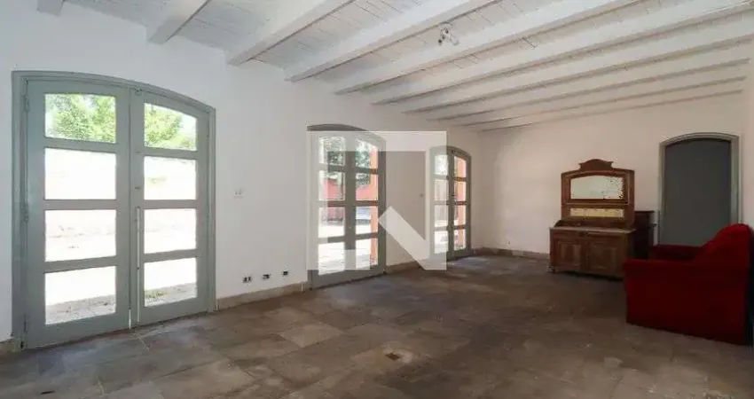 Casa para Aluguel - Jardim Guedala, 3 Quartos,  1032 m² - São Paulo