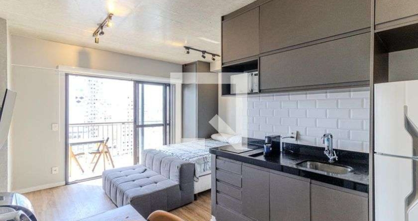 Kitnet / Stúdio para Aluguel - Santa Cecília, 1 Quarto,  30 m² - São Paulo