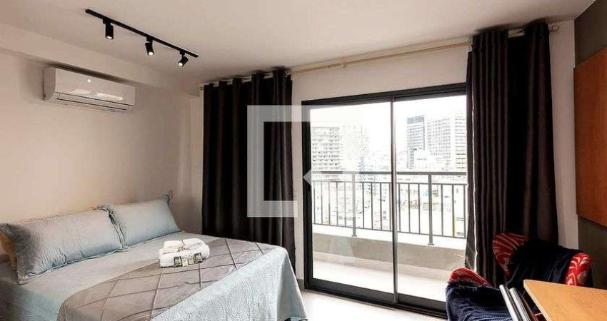 Kitnet / Stúdio para Aluguel - Santa Cecília, 1 Quarto,  28 m² - São Paulo