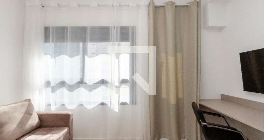 Kitnet / Stúdio para Aluguel - Campo Belo, 1 Quarto,  30 m² - São Paulo