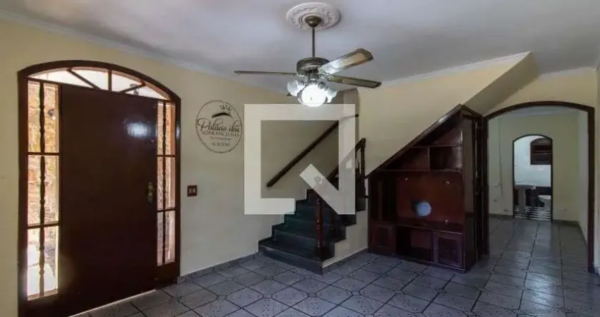 Casa para Aluguel - Jardim Cocaia, 3 Quartos,  300 m² - Guarulhos