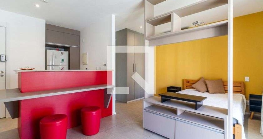 Kitnet / Stúdio para Aluguel - Vila Madalena, 1 Quarto,  47 m² - São Paulo