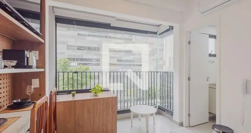 Kitnet / Stúdio para Aluguel - Vila Madalena, 1 Quarto,  24 m² - São Paulo
