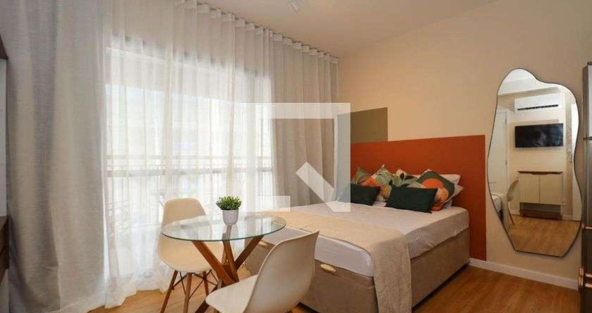 Kitnet / Stúdio para Aluguel - Vila Madalena, 1 Quarto,  26 m² - São Paulo