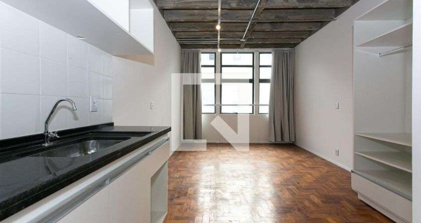 Kitnet / Stúdio para Aluguel - Centro, 1 Quarto,  27 m² - São Paulo