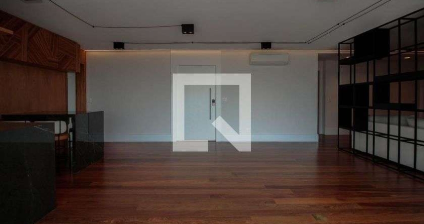 Apartamento para Aluguel - Vila Madalena, 3 Quartos,  192 m² - São Paulo