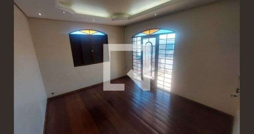 Casa para Aluguel - Guarani, 3 Quartos,  150 m² - Belo Horizonte