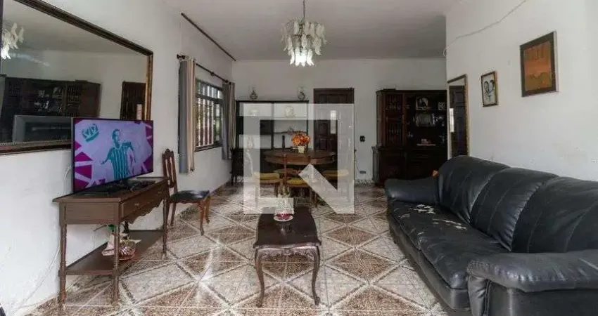 Casa para Aluguel - Cidade Sao Mateus, 4 Quartos,  142 m² - São Paulo