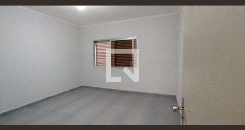 Casa para Aluguel - Ipiranga, 2 Quartos,  270 m² - São Paulo