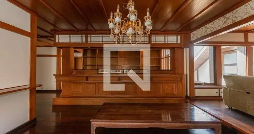 Casa para Aluguel - Bom Retiro, 7 Quartos,  1080 m² - Curitiba
