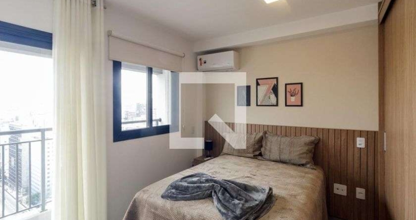 Kitnet / Stúdio para Aluguel - Santa Cecília, 1 Quarto,  28 m² - São Paulo