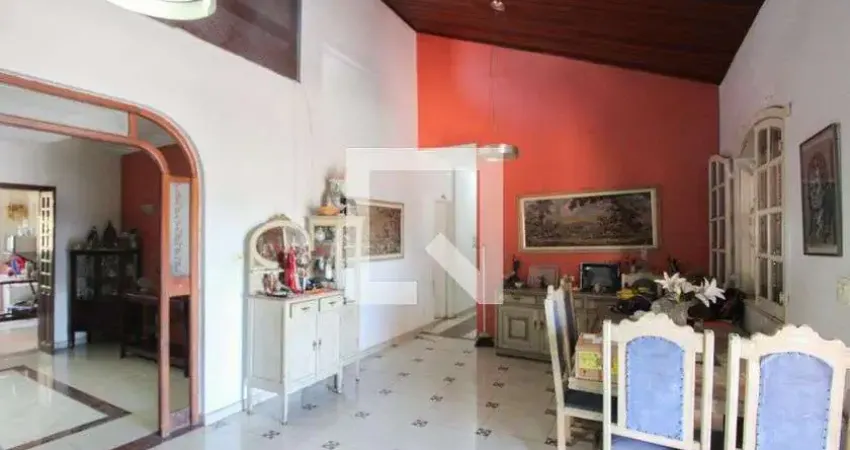 Casa para Aluguel - Santa Amélia, 6 Quartos,  530 m² - Belo Horizonte