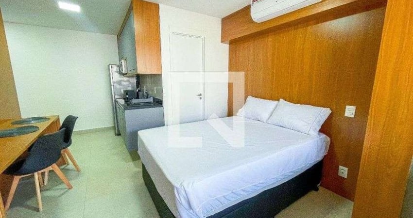 Kitnet / Stúdio para Aluguel - Vila Madalena, 1 Quarto,  25 m² - São Paulo